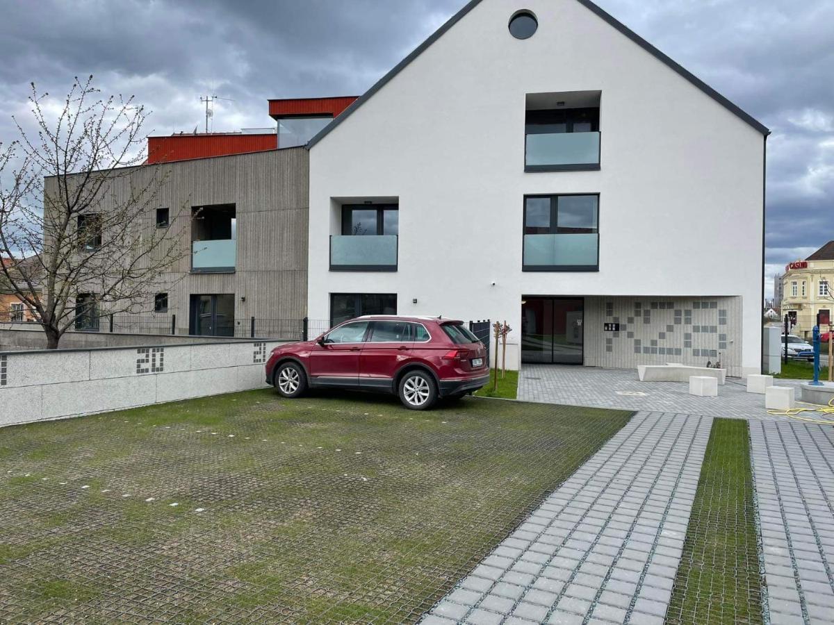 Ferienwohnung Mikuloff Mikulov Exterior foto
